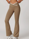 ZASUWA Female Contrast Color V-shape Waist Flare Leggings