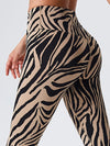 ZASUWA Female Zebra Pattern Scrunch Bum Leggings