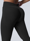 ZASUWA Female Seamless Quick Dry Scrunch Bum High-waisted Booty Leggings