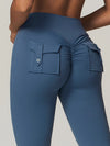 ZASUWA Female Pocket Scrunch Bum Cargo Leggings