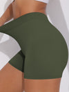 ZASUWA Female V-shape Waist Scrunch Bum Spandex Gym Booty Shorts