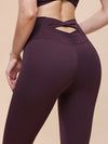 ZASUWA Female Twist Cutout Hip-lift Leggings