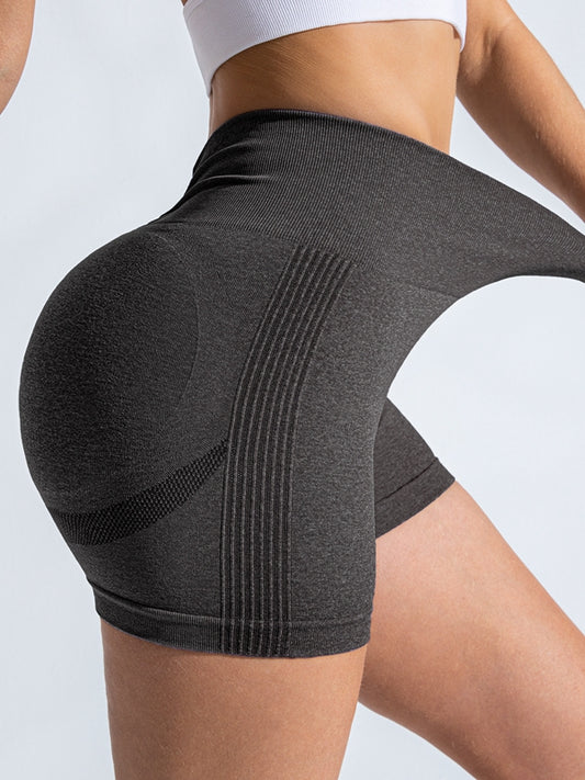 ZASUWA Female Seamless Deep V Back Scrunch Bum Shorts