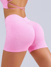 ZASUWA Female Deep V Back Scrunch Bum Seamless Shorts