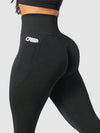 ZASUWA Female Pocket Seamless Scrunch Bum Leggings