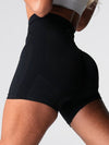 ZASUWA Female Quick-dry Scrunch Bum Seamless Spandex Gym Booty Shorts