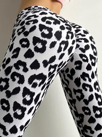 ZASUWA Female Leopard Print Scrunch Bum Leggings