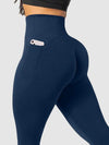 ZASUWA Female Pocket Seamless Scrunch Bum Leggings