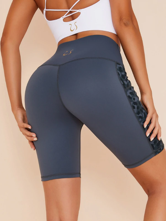 ZASUWA Female Elastic Tight Pocket Spandex Gym Booty Shorts