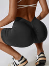 ZASUWA Female Seamless Deep V Back Scrunch Bum Leggings