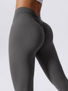 ZASUWA Female Scrunch Bum Deep V Back Leggings