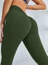 ZASUWA Female Scrunch Bum Deep V Back Leggings