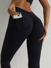 ZASUWA Female Pocket Scrunch Bum Deep V Cargo Leggings