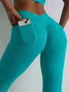 ZASUWA Female Pocket Scrunch Bum Deep V Cargo Leggings