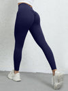 ZASUWA Female Deep V Back Scrunch Bum Leggings