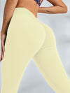 ZASUWA Female Scrunch Bum Deep V Back Leggings